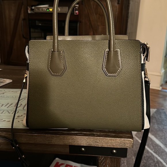 NWT COACH Rogue Bag Med 25, 30 0R 2-pc. Signature Jacquard  2 coach bags and one MK bag